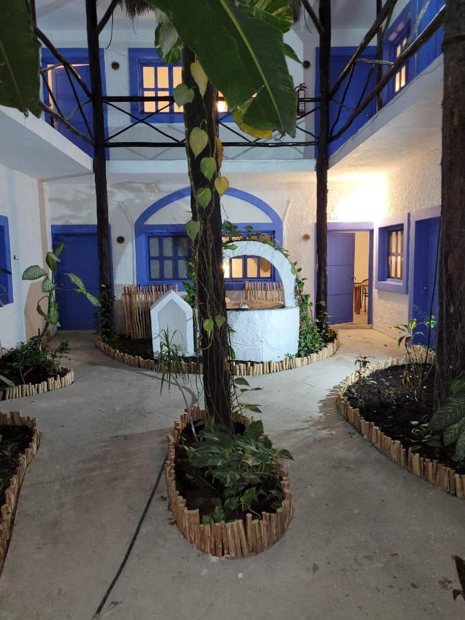 Mio Tulum Hotel Boutique Exteriör bild The courtyard of the Riad