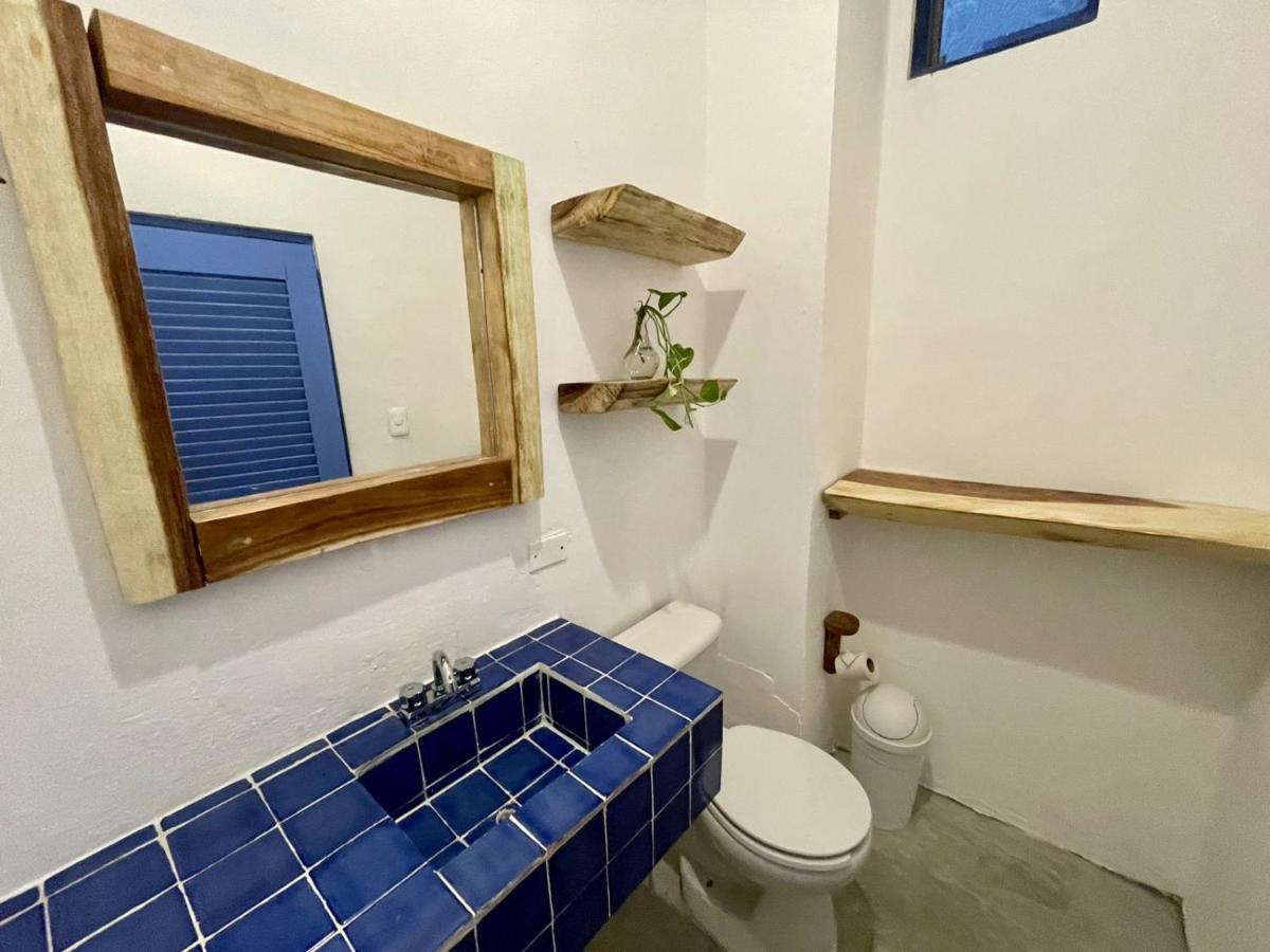 Mio Tulum Hotel Boutique Exteriör bild Bathroom in a home in Tulum, Mexico