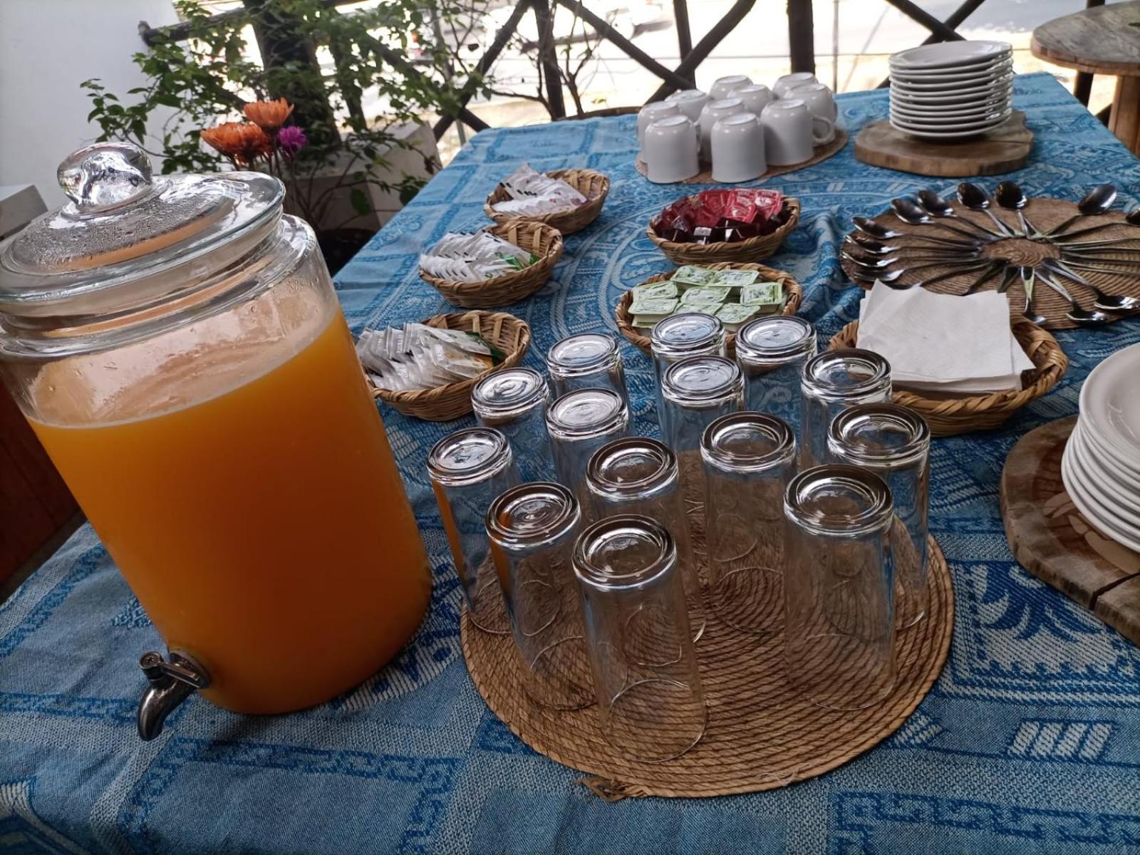 Mio Tulum Hotel Boutique Exteriör bild A typical breakfast in Morocco